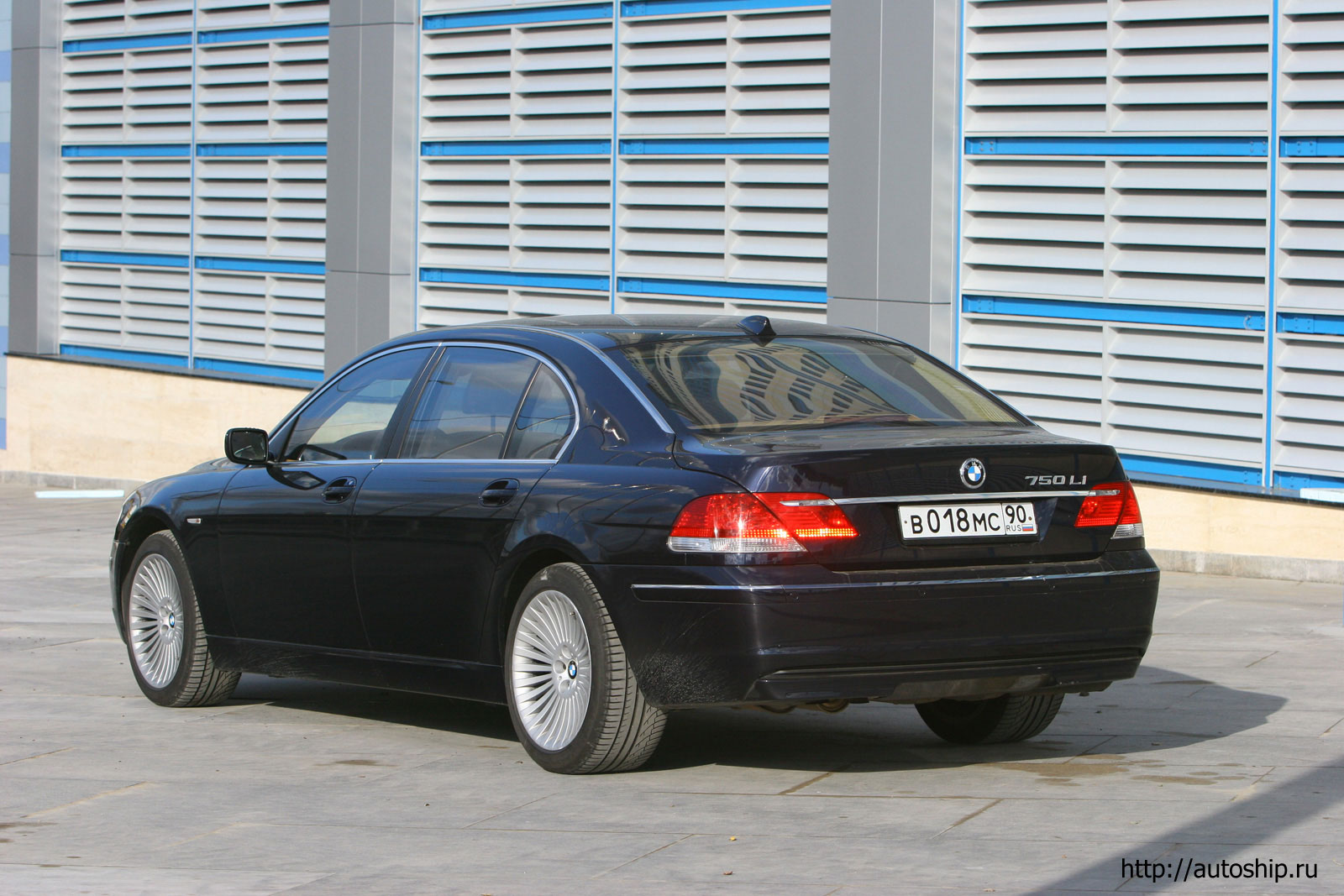 bmw 750i