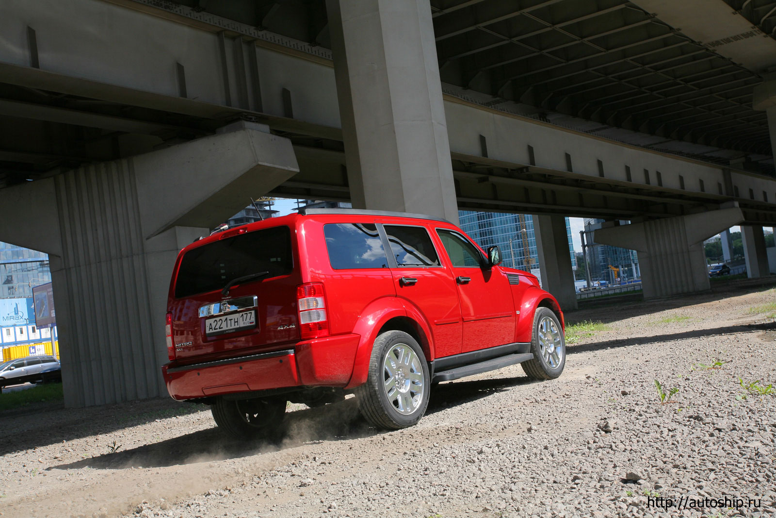 dodge nitro