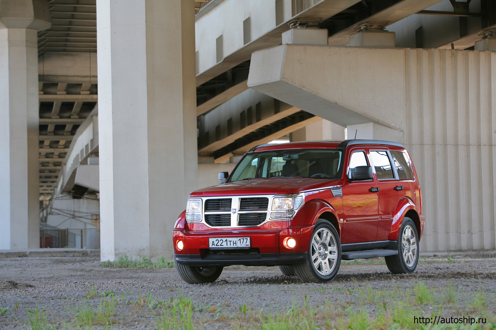 dodge nitro