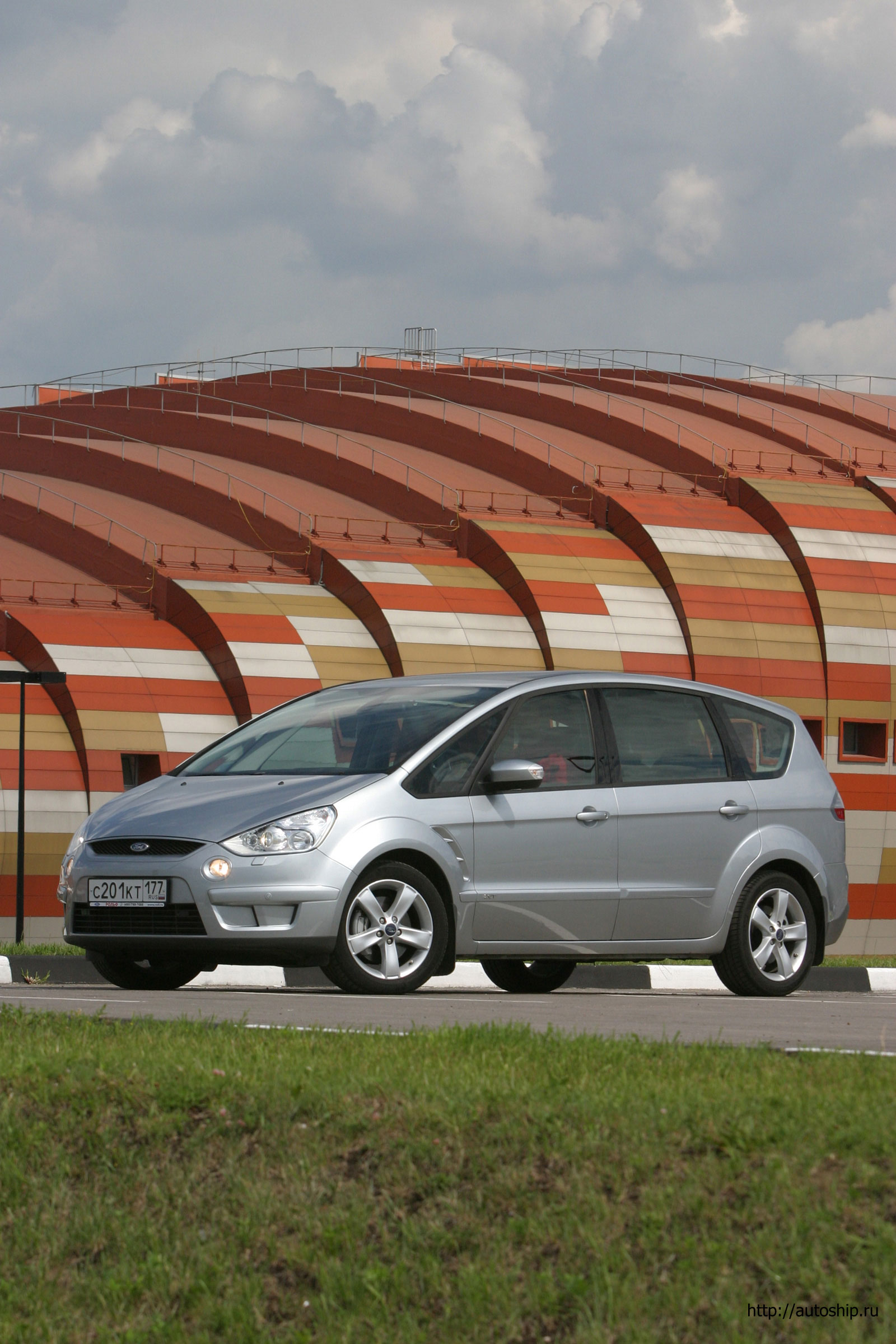 ford s max