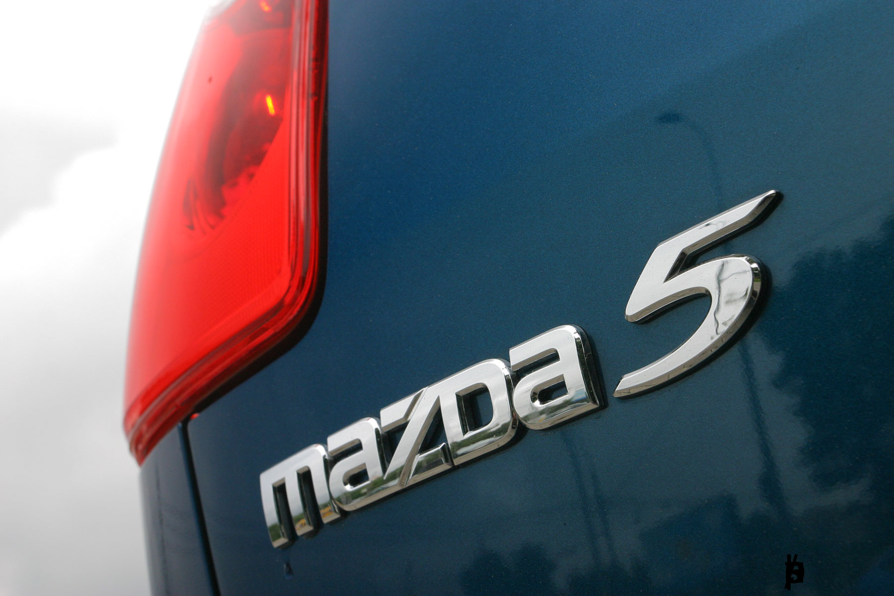 mazda 5