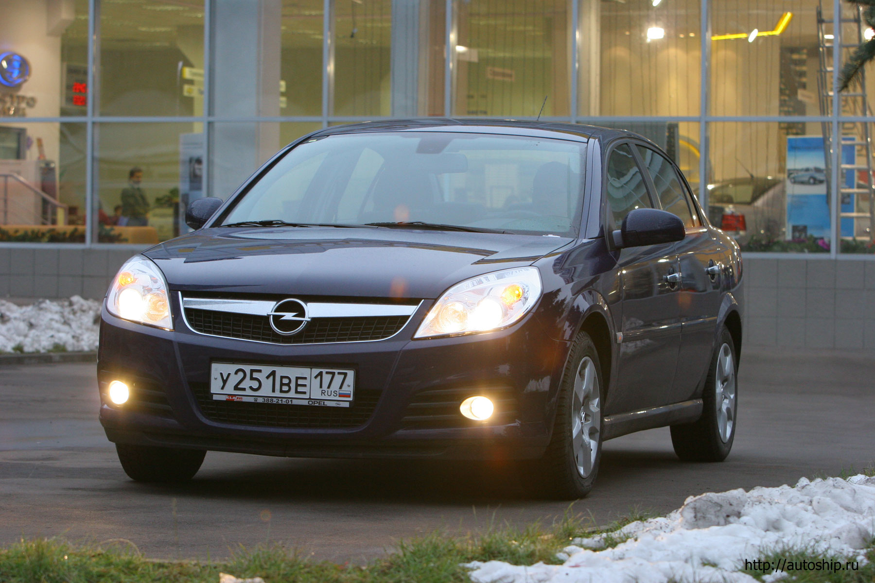 opel vectra 2012