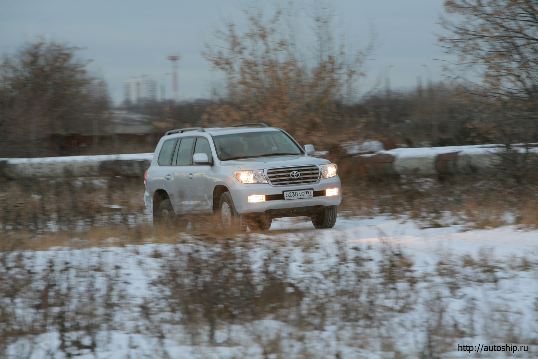 toyota landcruser 200 2012