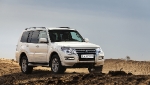 Mitsubishi Pajero     ,     