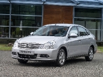 Nissan Almera -  